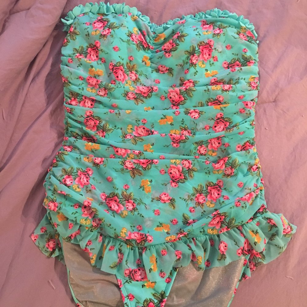 Betsey Johnson retro swimsuit